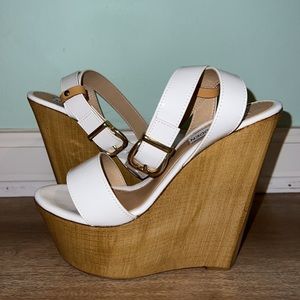 Steve Madden Beachy Wedge Heel